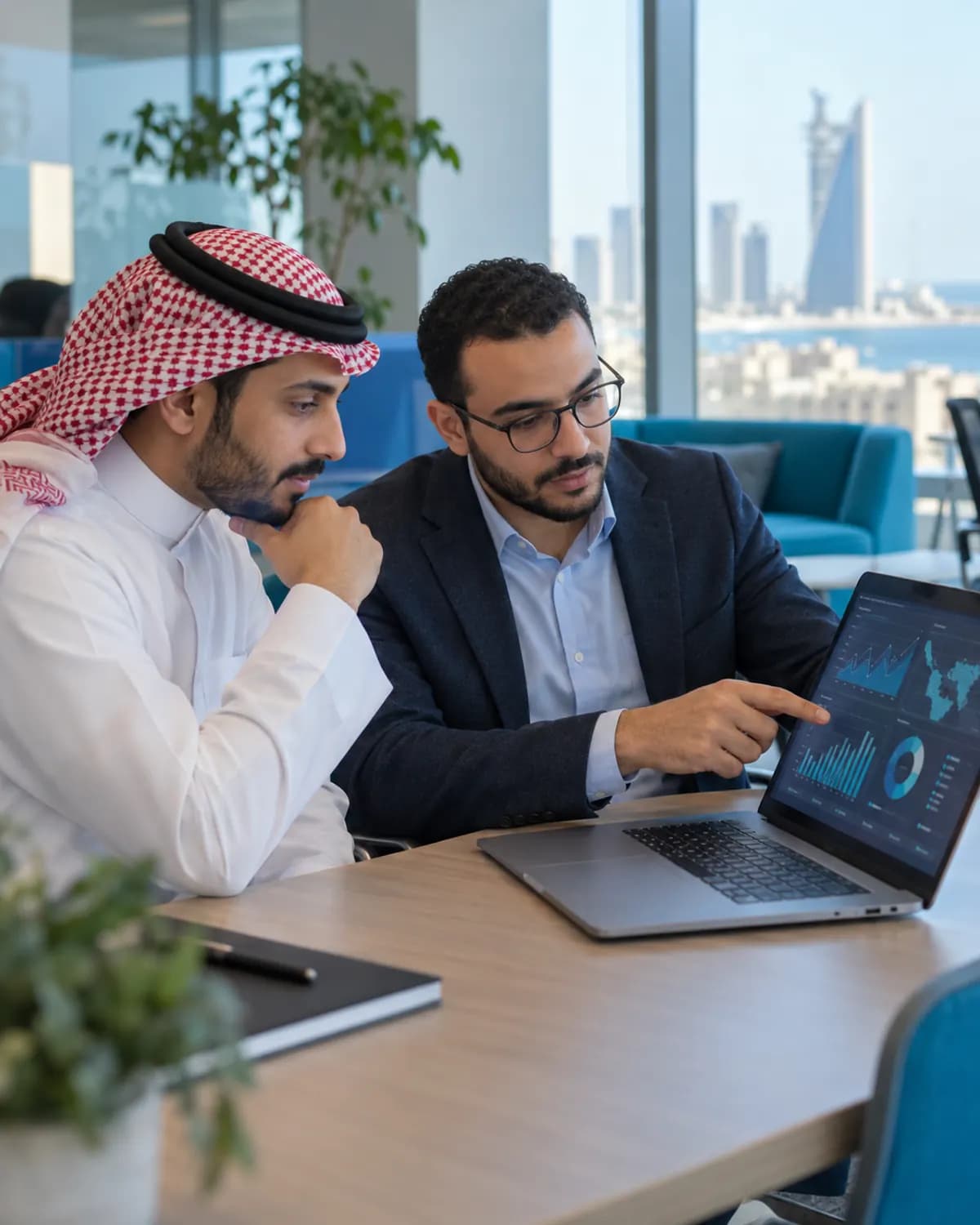Client working session with systems and data in use